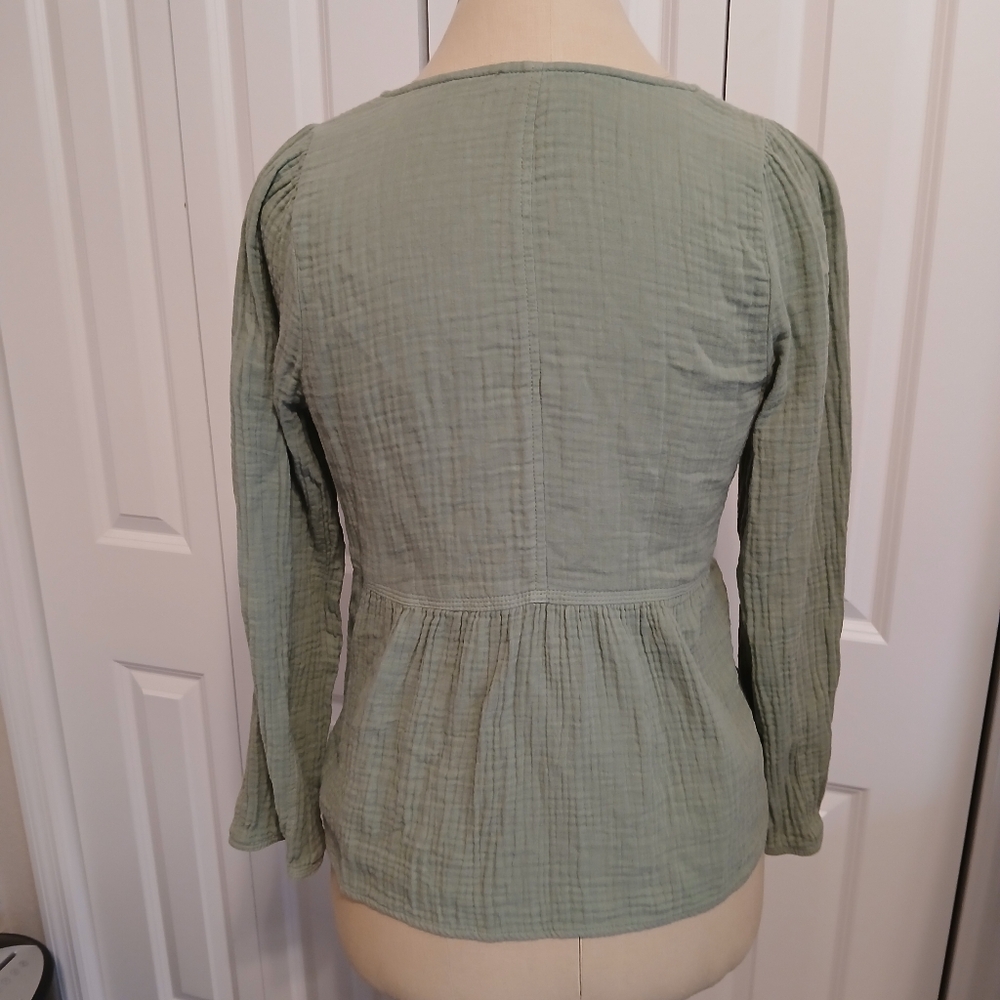 LIKE NEW! Madewell Babydoll Peasant Style Long Sleeve Top Sage Green Small - Picture 2 of 6
